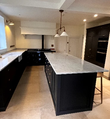 Kitchen fitting by EG Tiling